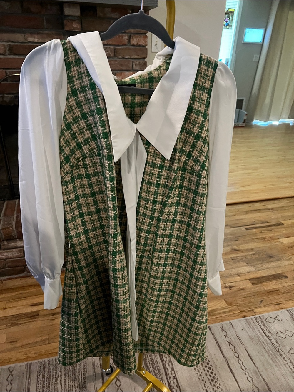 SHEIN Green Houndstooth Midi Vest Dress with White Blouse